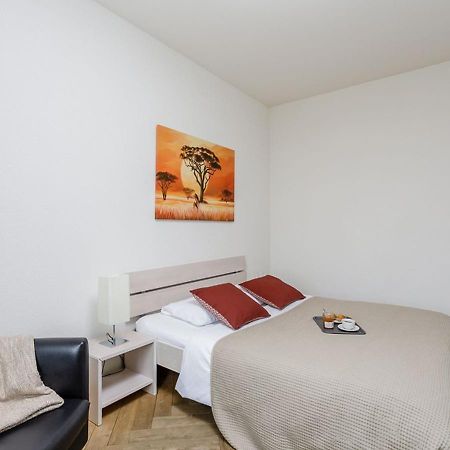 Apartmán Swiss Star North End - Contactless Self Check-In Curych Exteriér fotografie