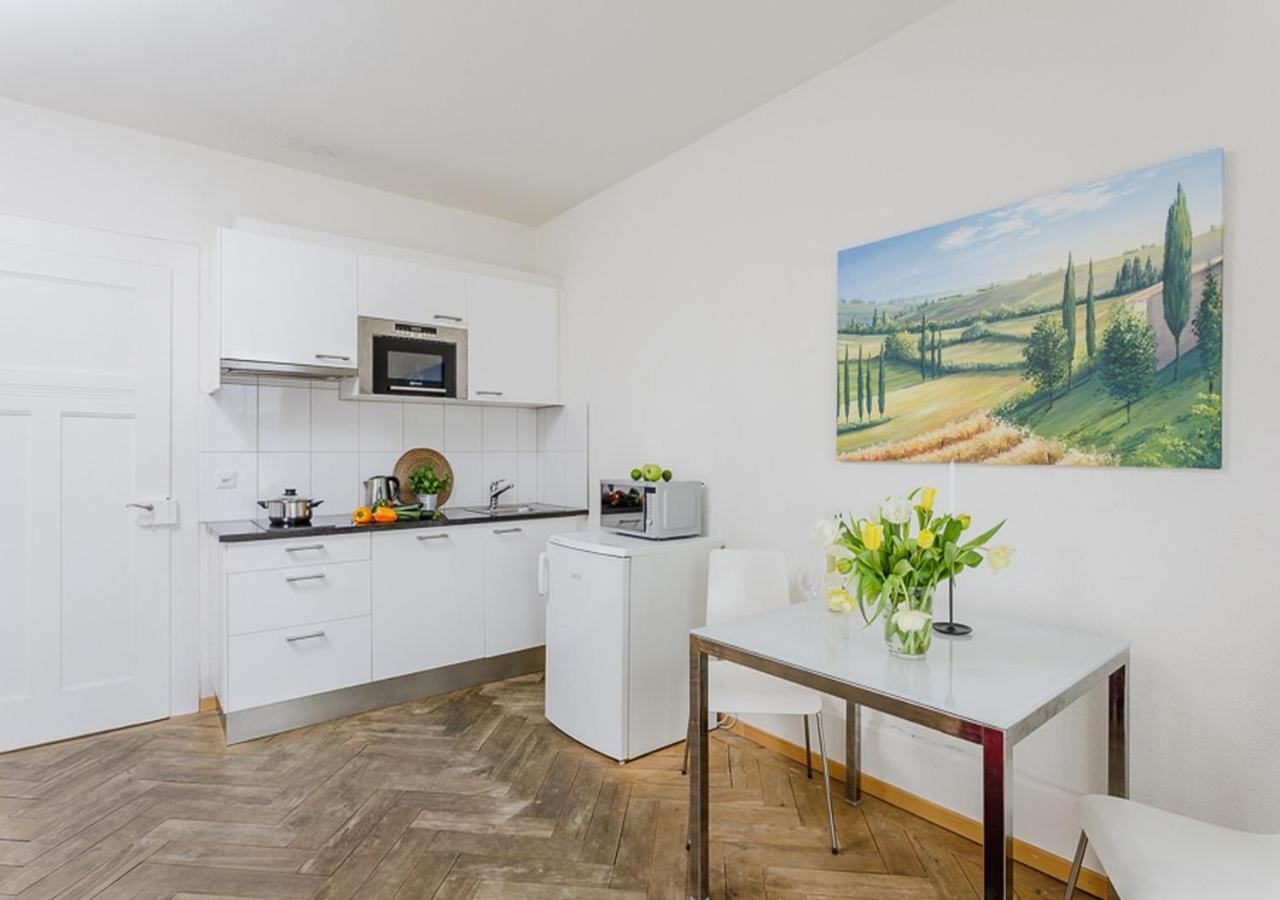 Apartmán Swiss Star North End - Contactless Self Check-In Curych Exteriér fotografie